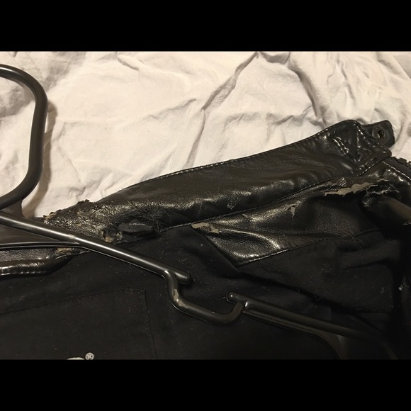 Levi's Leather Jacket - Picture 7 of 7